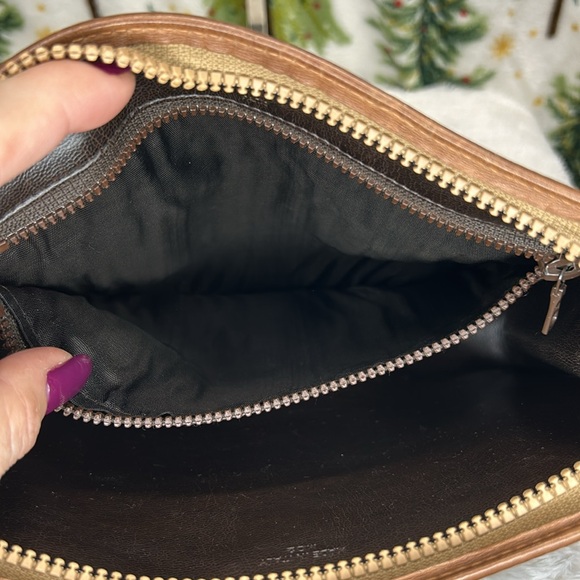 Celine Clutch - Picture 10 of 13